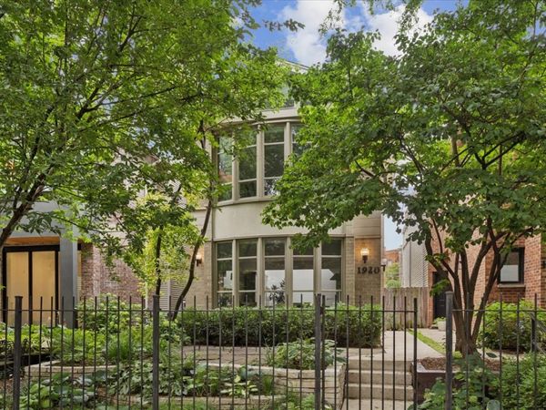 1920 W Potomac Avenue , Chicago, IL 60622