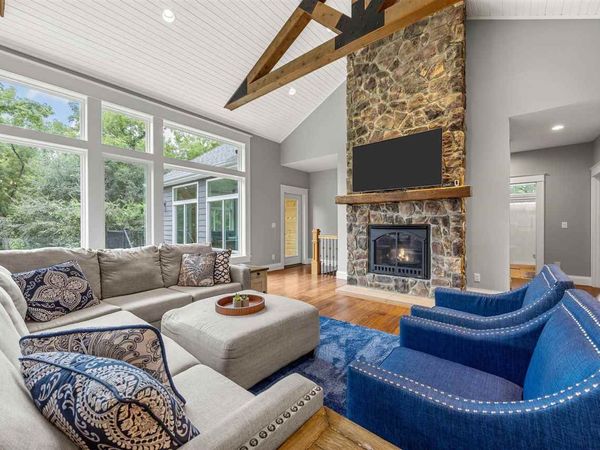 1703 Aspen Circle, Cedar Rapids, IA 52403