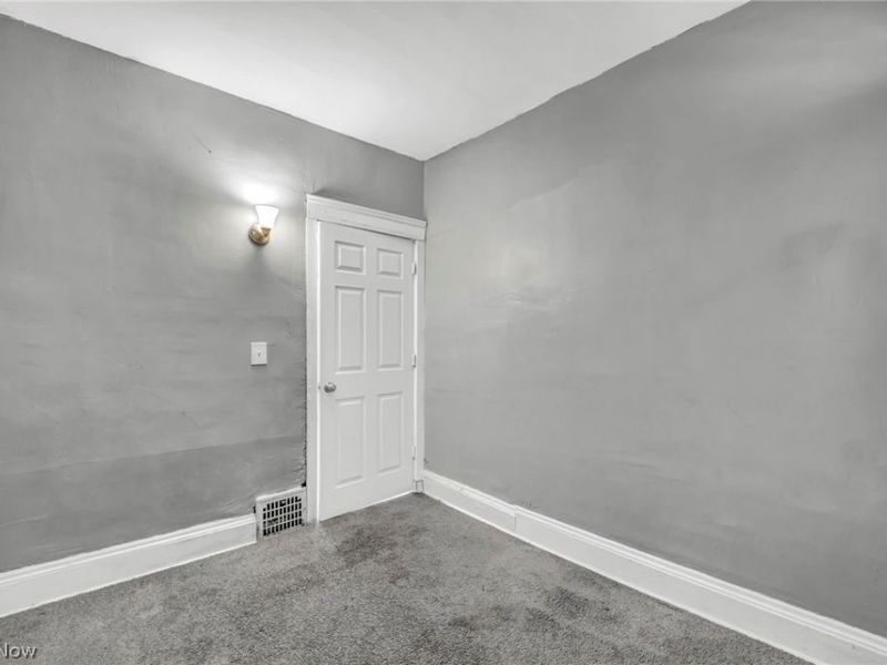 12822 Ferris Avenue, Cleveland, OH 44105 Photo 21