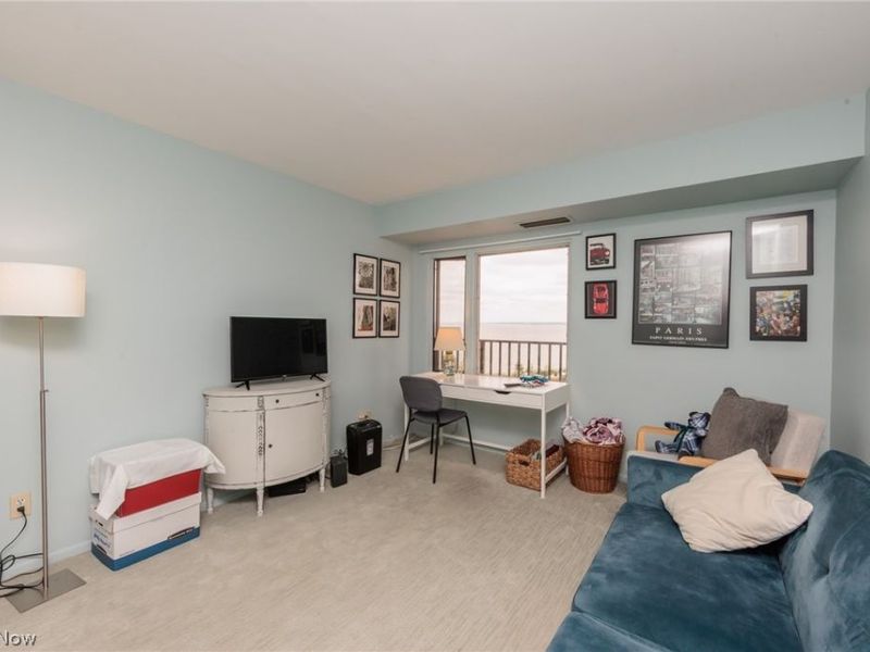 12500 Edgewater Drive, Unit 303, Lakewood, OH 44107 Photo 20