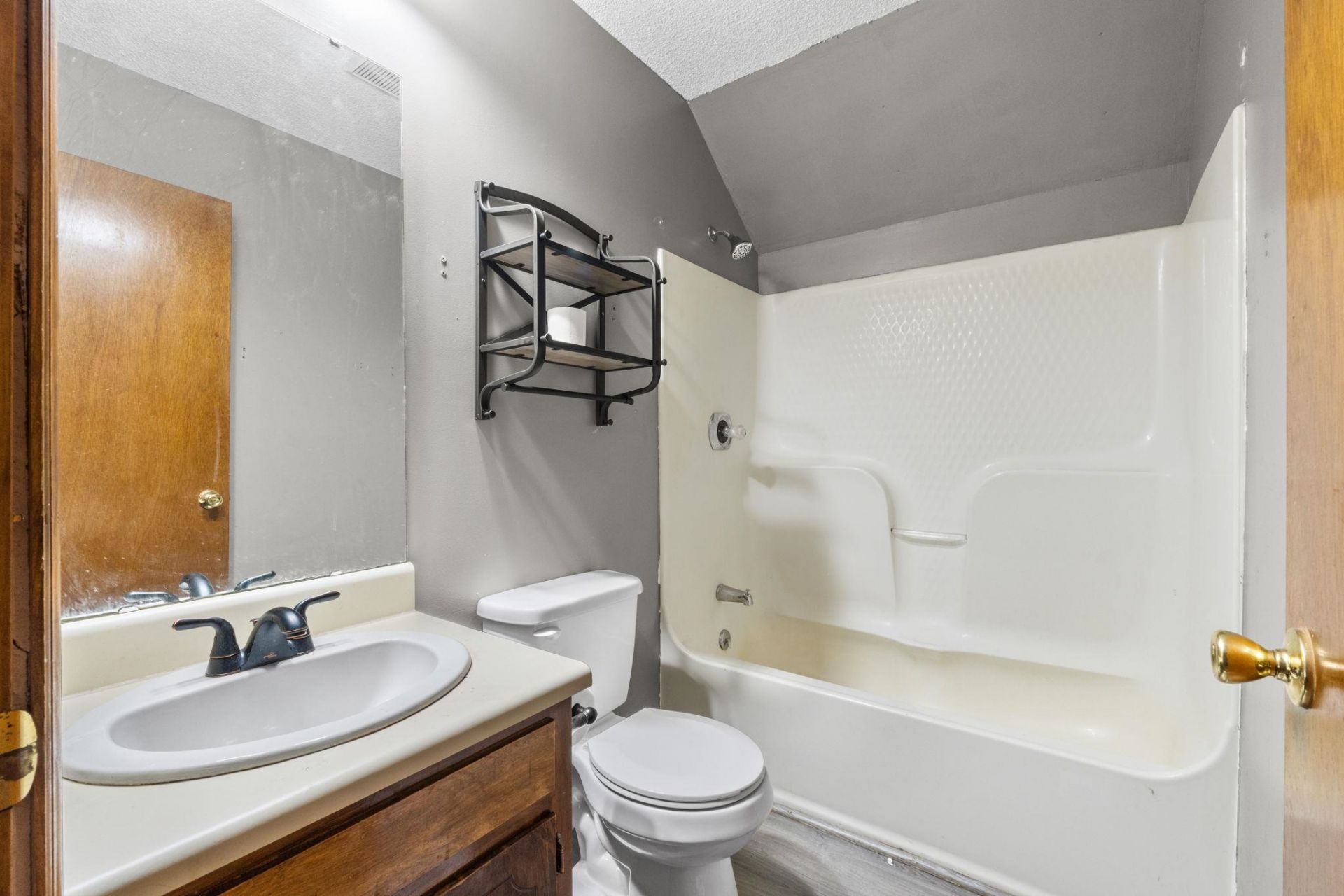 4503 Clearwater Lane , Marianna, FL 32448 Photo