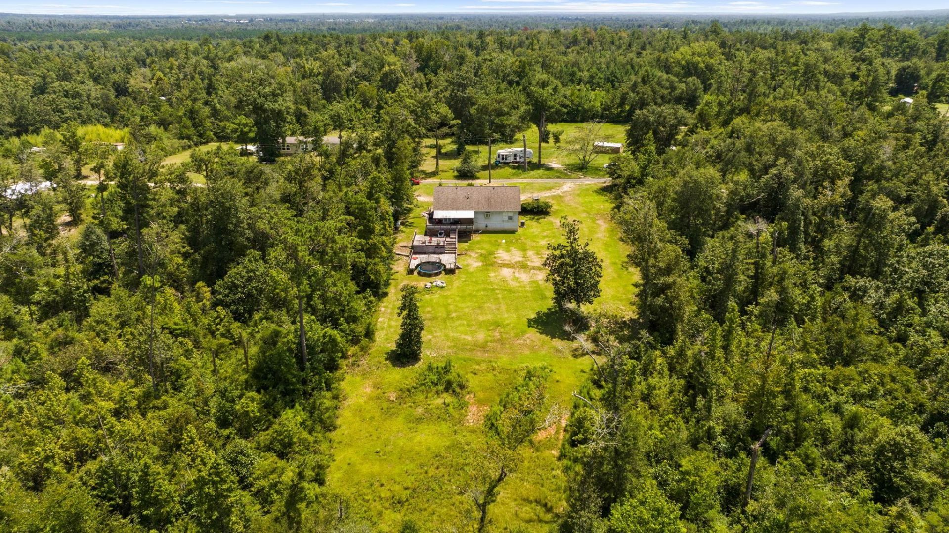 4503 Clearwater Lane , Marianna, FL 32448 Photo