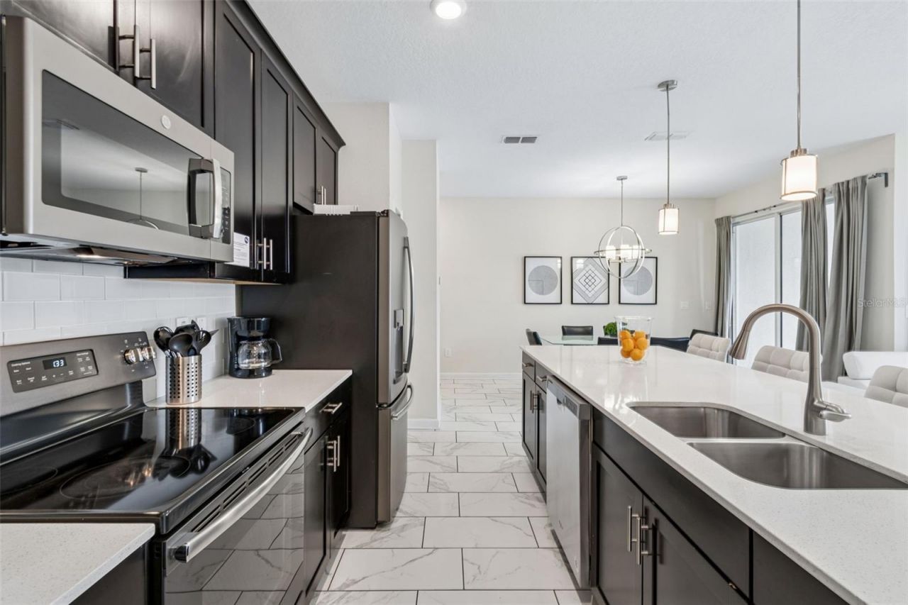 4833 Romeo Circle, Kissimmee, FL 34746 Photo