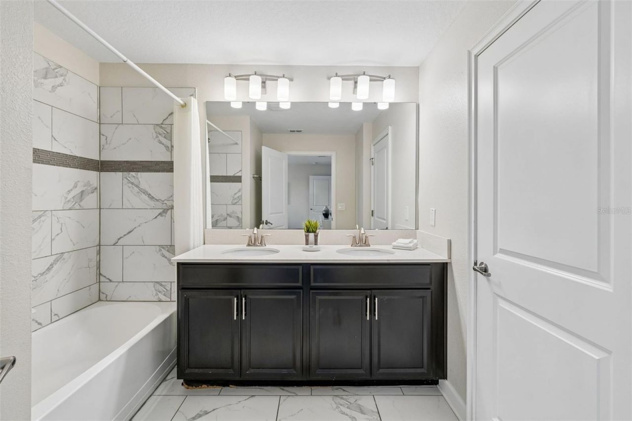 4833 Romeo Circle, Kissimmee, FL 34746 Photo