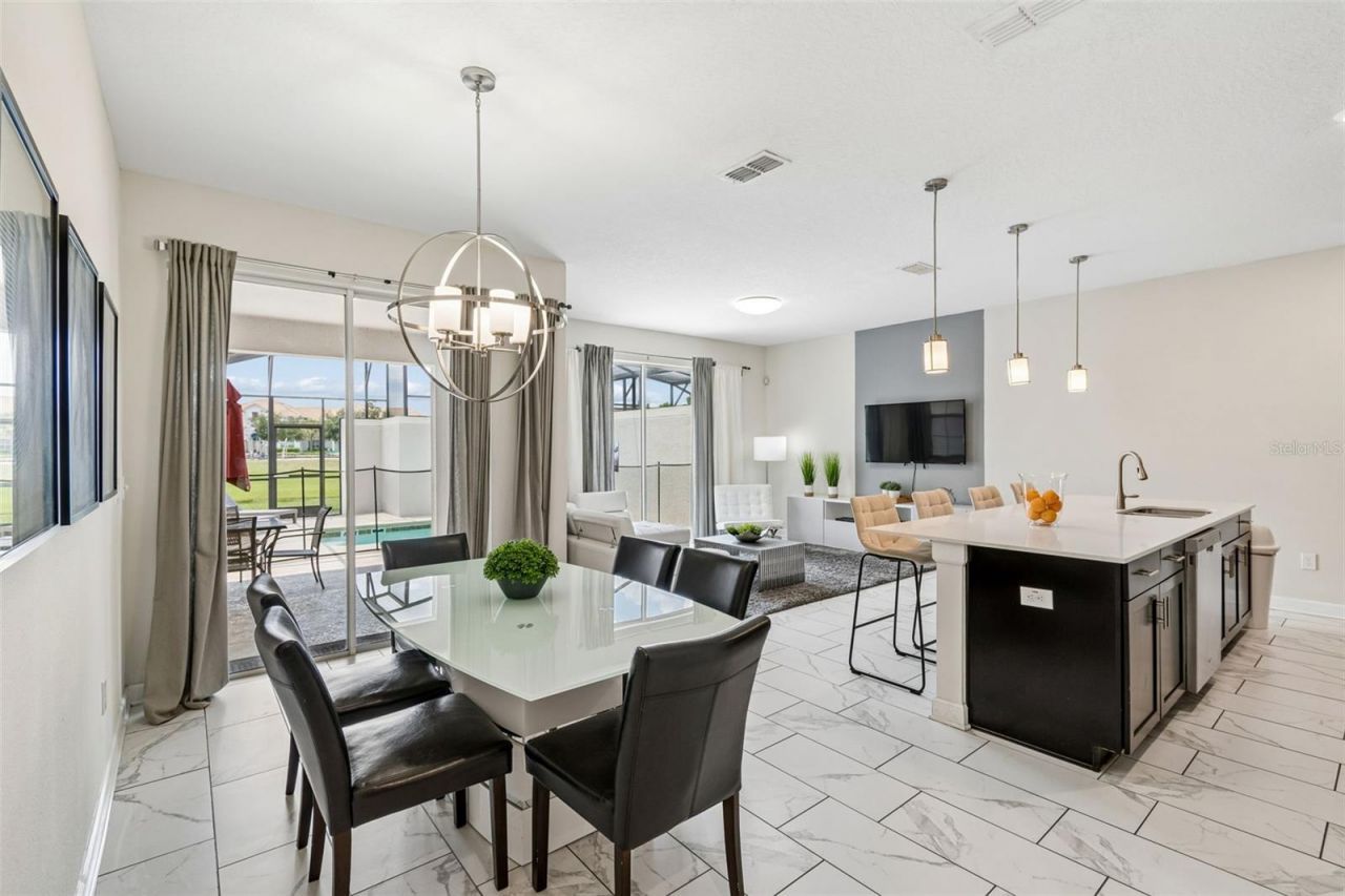 4833 Romeo Circle, Kissimmee, FL 34746 Photo