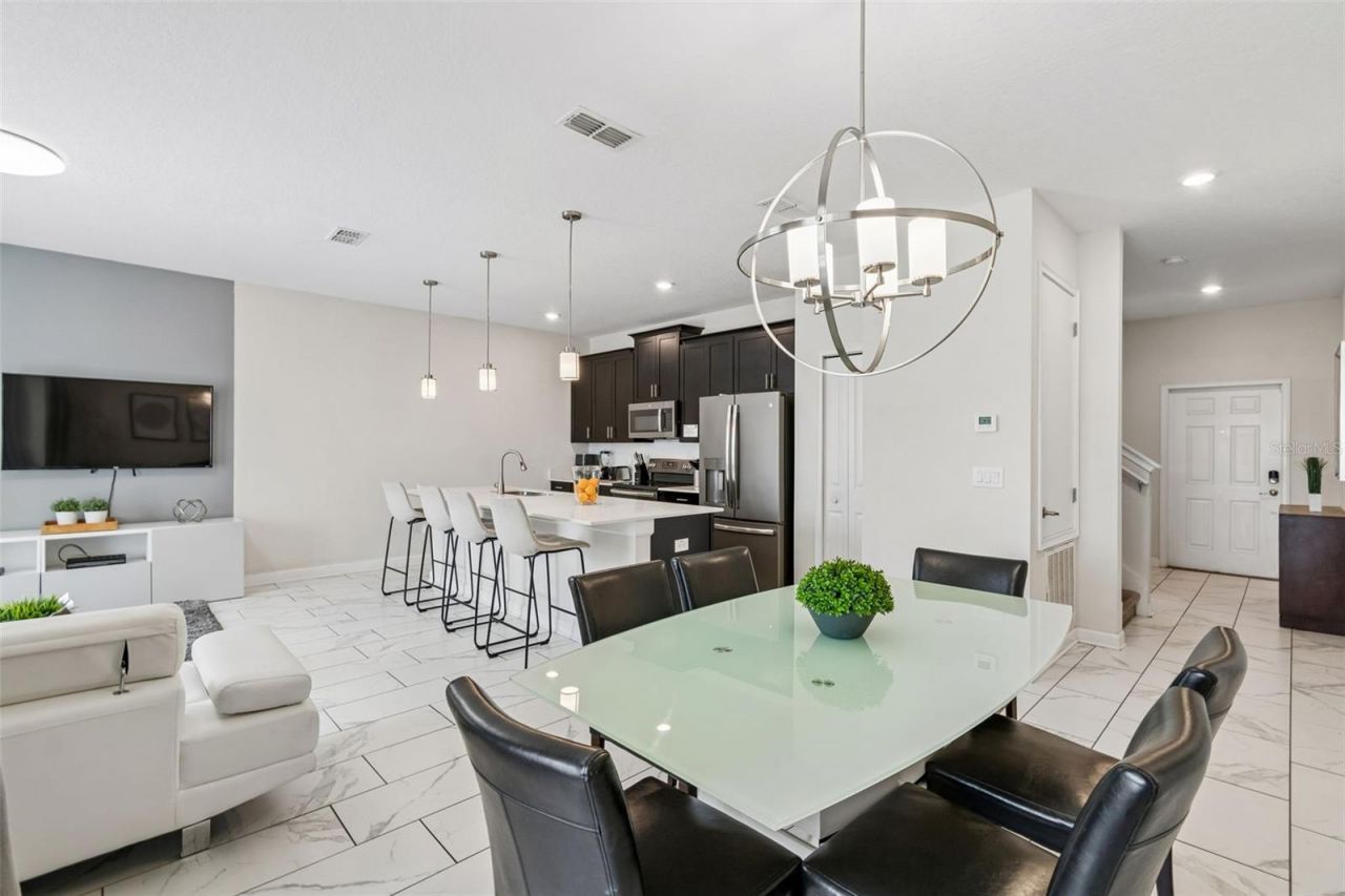 4833 Romeo Circle, Kissimmee, FL 34746 Photo