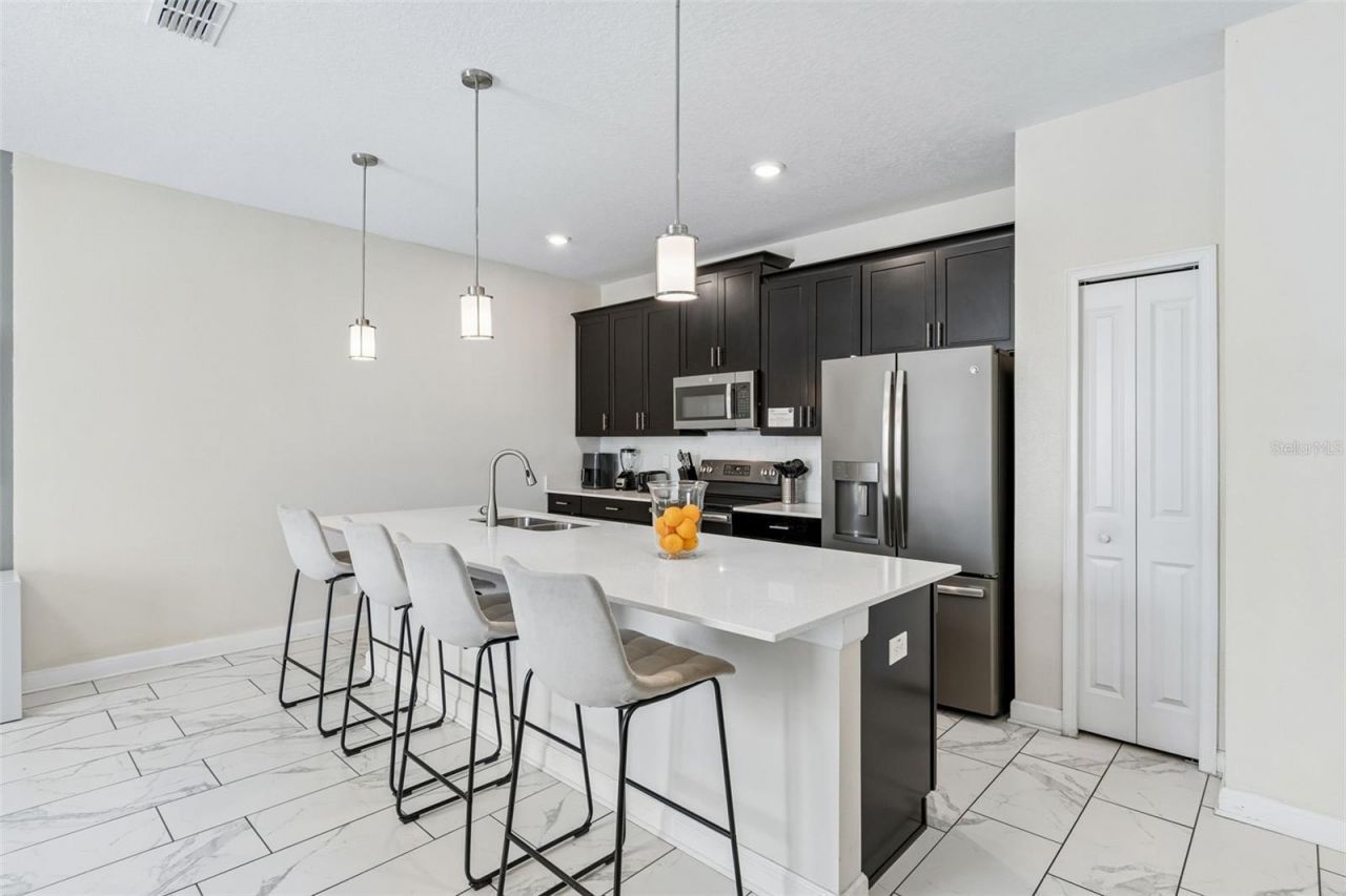 4833 Romeo Circle, Kissimmee, FL 34746 Photo