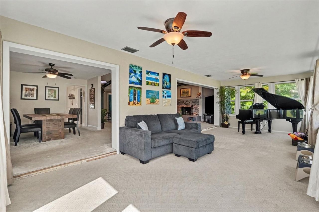 12080 66th Avenue, Seminole, FL 33772 Photo