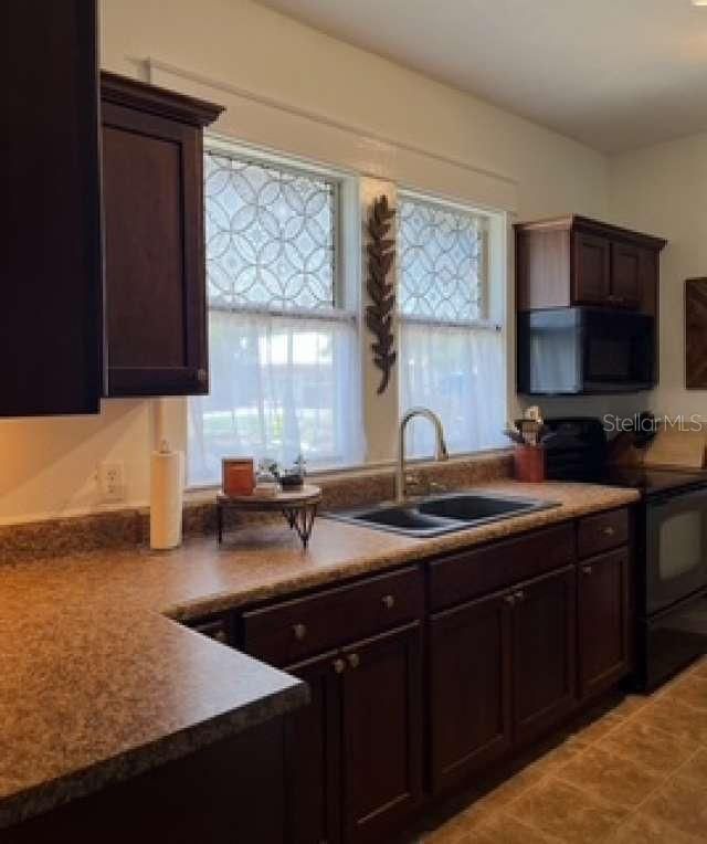 2802 4th Avenue W, Bradenton, FL 34205 Photo