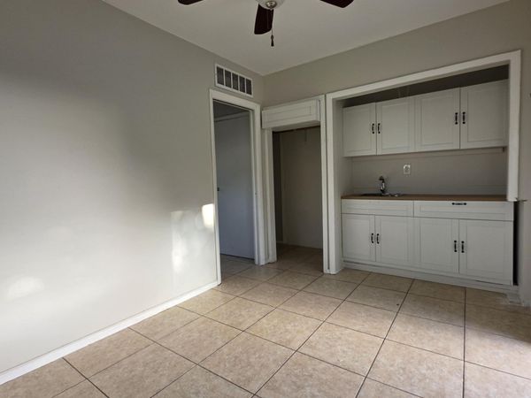 1826 Sherman Street, Unit APT 16, Hollywood, FL 33020