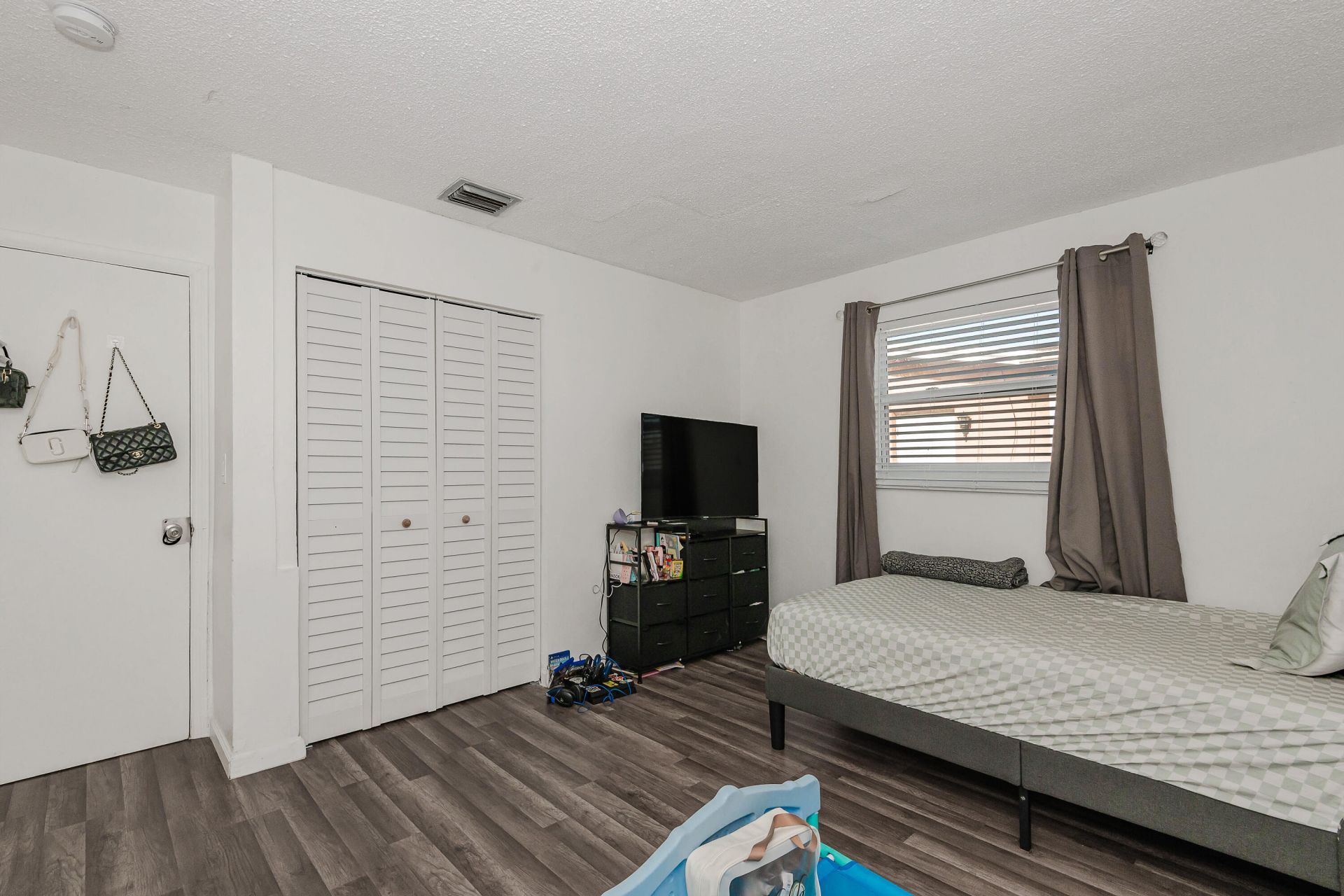3611 NW 40th Court, Lauderdale Lakes, FL 33309 Photo