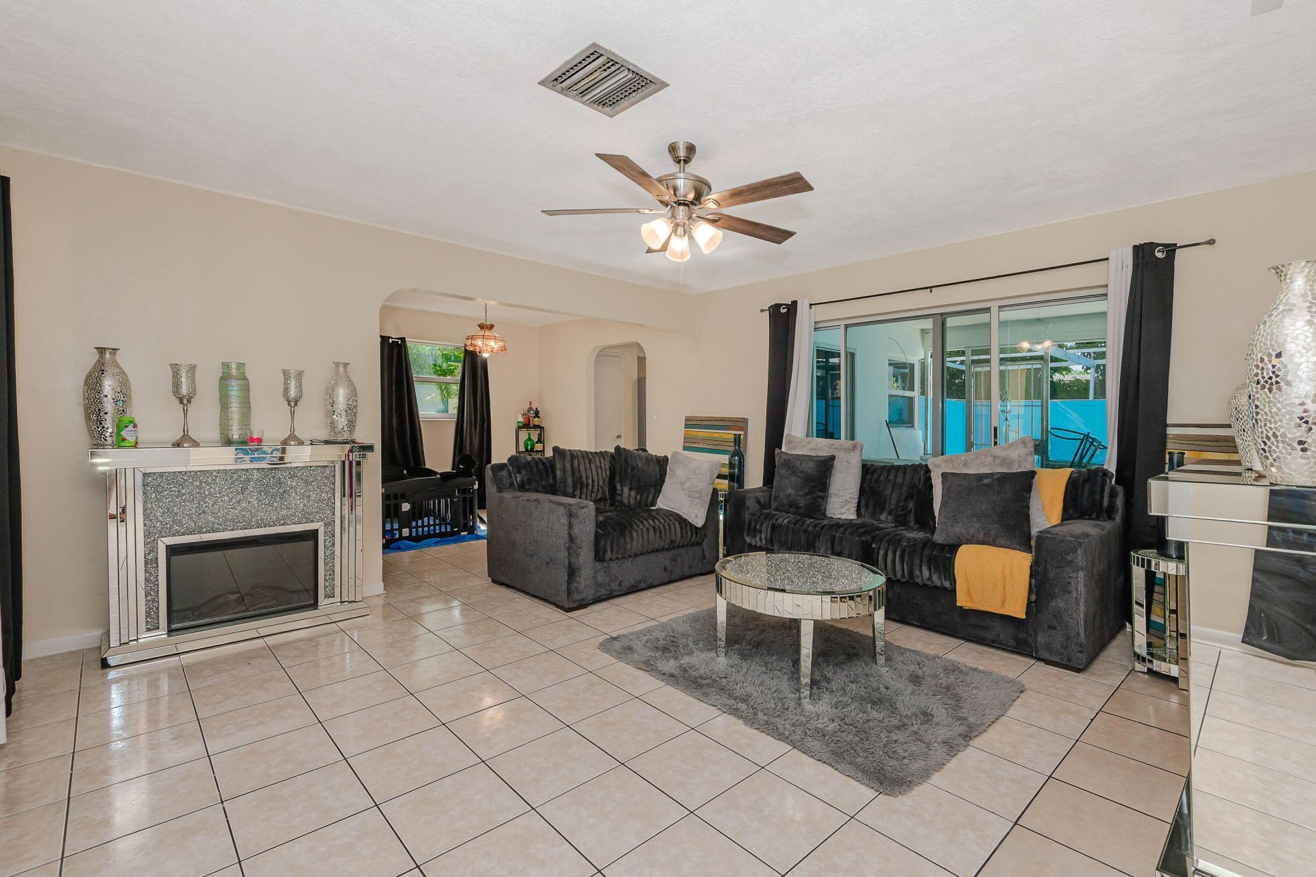 3611 NW 40th Court, Lauderdale Lakes, FL 33309 Photo