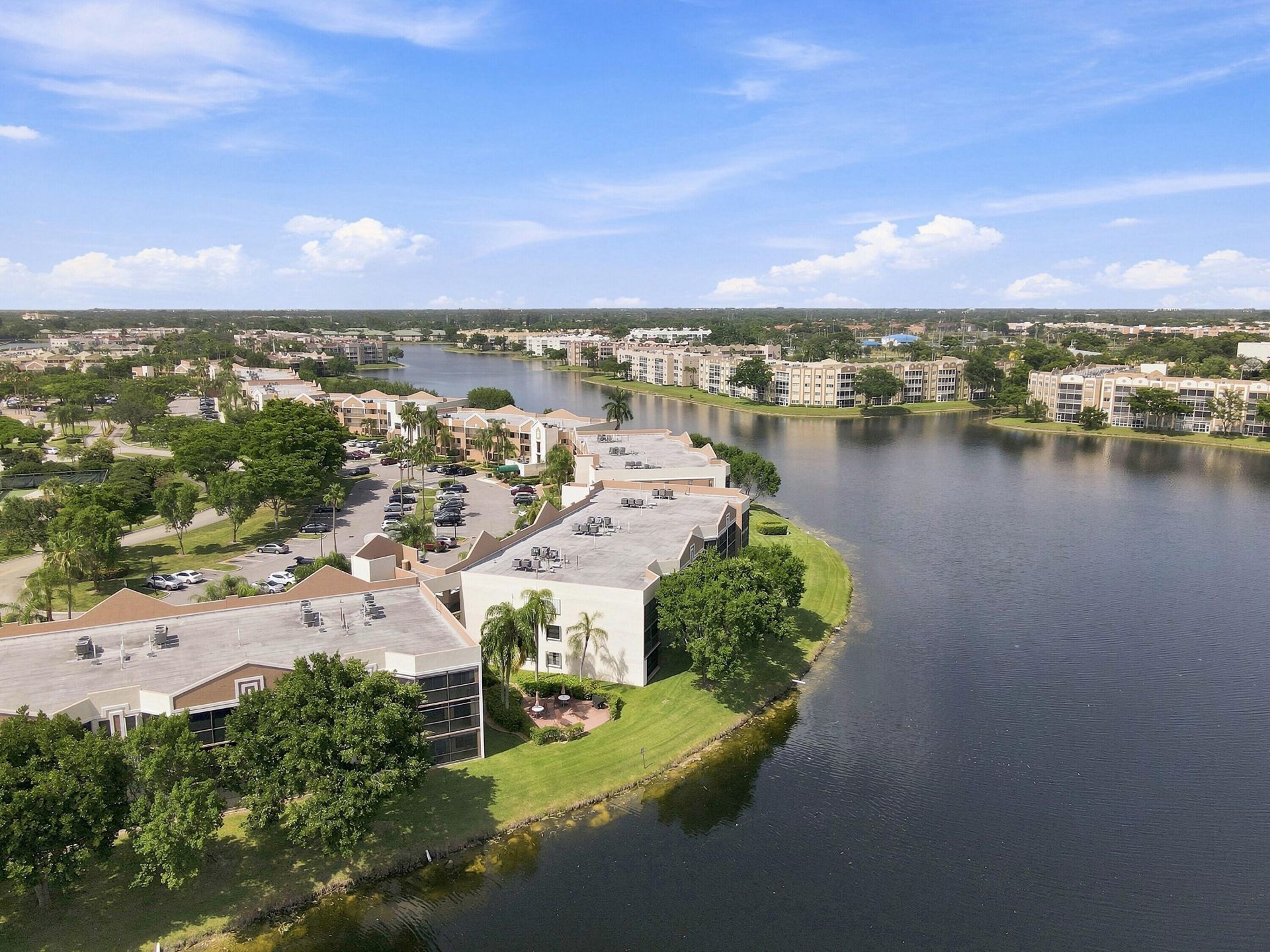 7254 Fairfax Drive, Unit 304, Tamarac, FL 33321 Photo