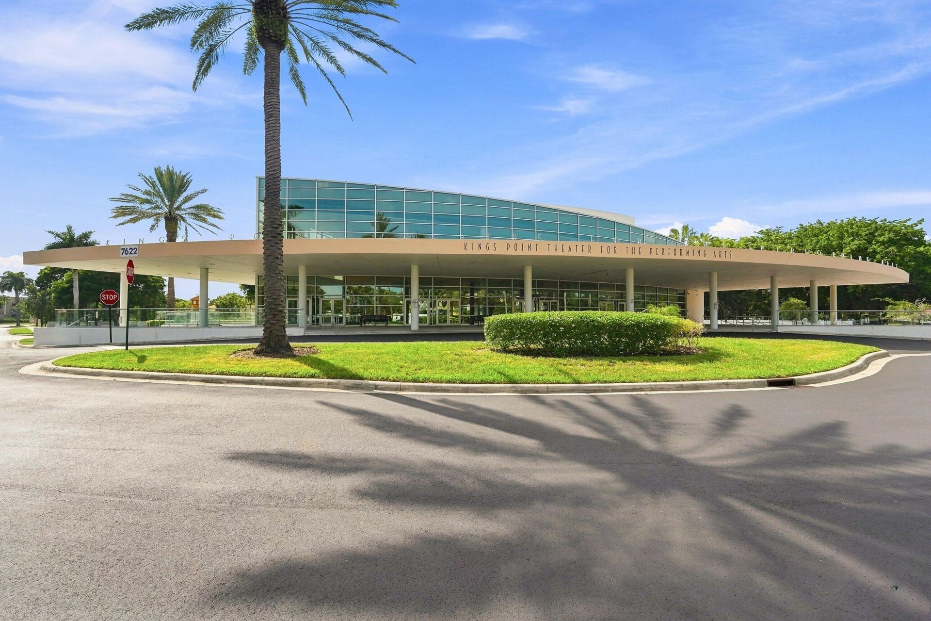 7254 Fairfax Drive, Unit 304, Tamarac, FL 33321 Photo