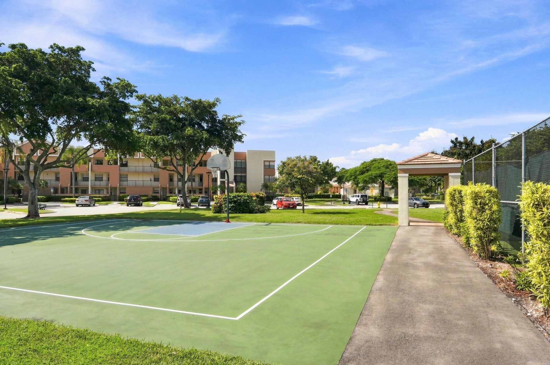 7254 Fairfax Drive, Unit 304, Tamarac, FL 33321 Photo