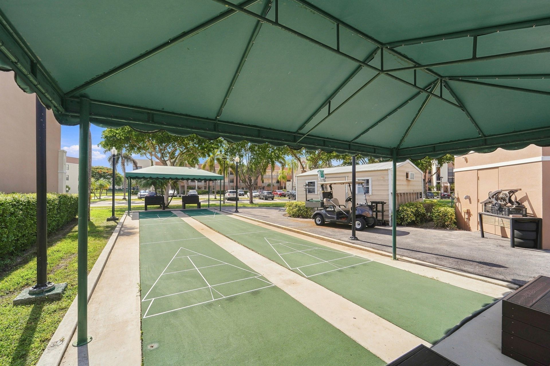 7254 Fairfax Drive, Unit 304, Tamarac, FL 33321 Photo