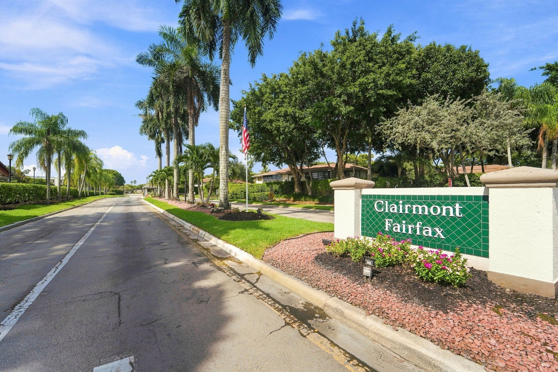 7254 Fairfax Drive, Unit 304, Tamarac, FL 33321 Photo