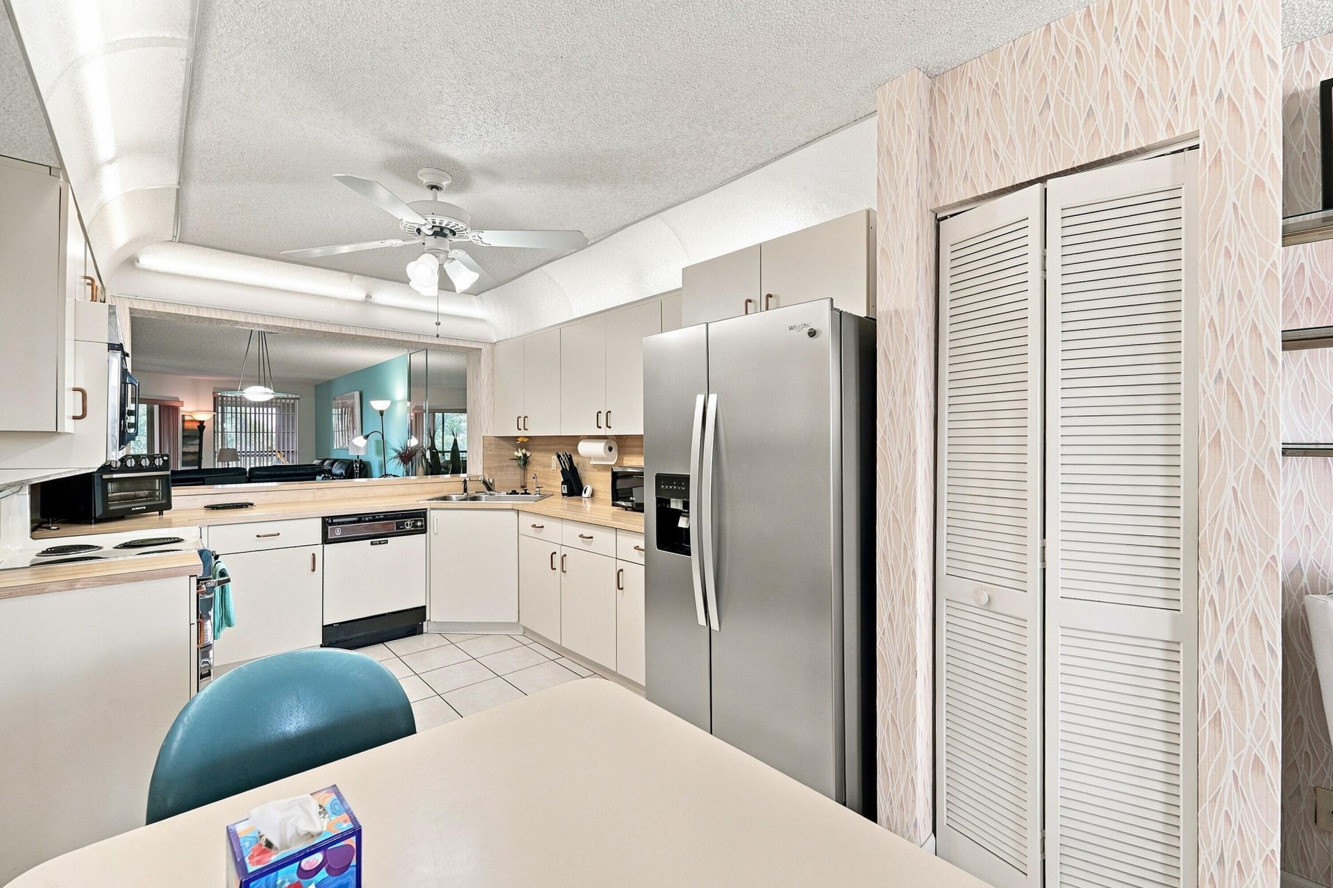 7254 Fairfax Drive, Unit 304, Tamarac, FL 33321 Photo