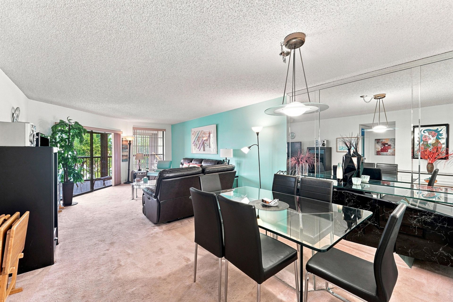 7254 Fairfax Drive, Unit 304, Tamarac, FL 33321 Photo