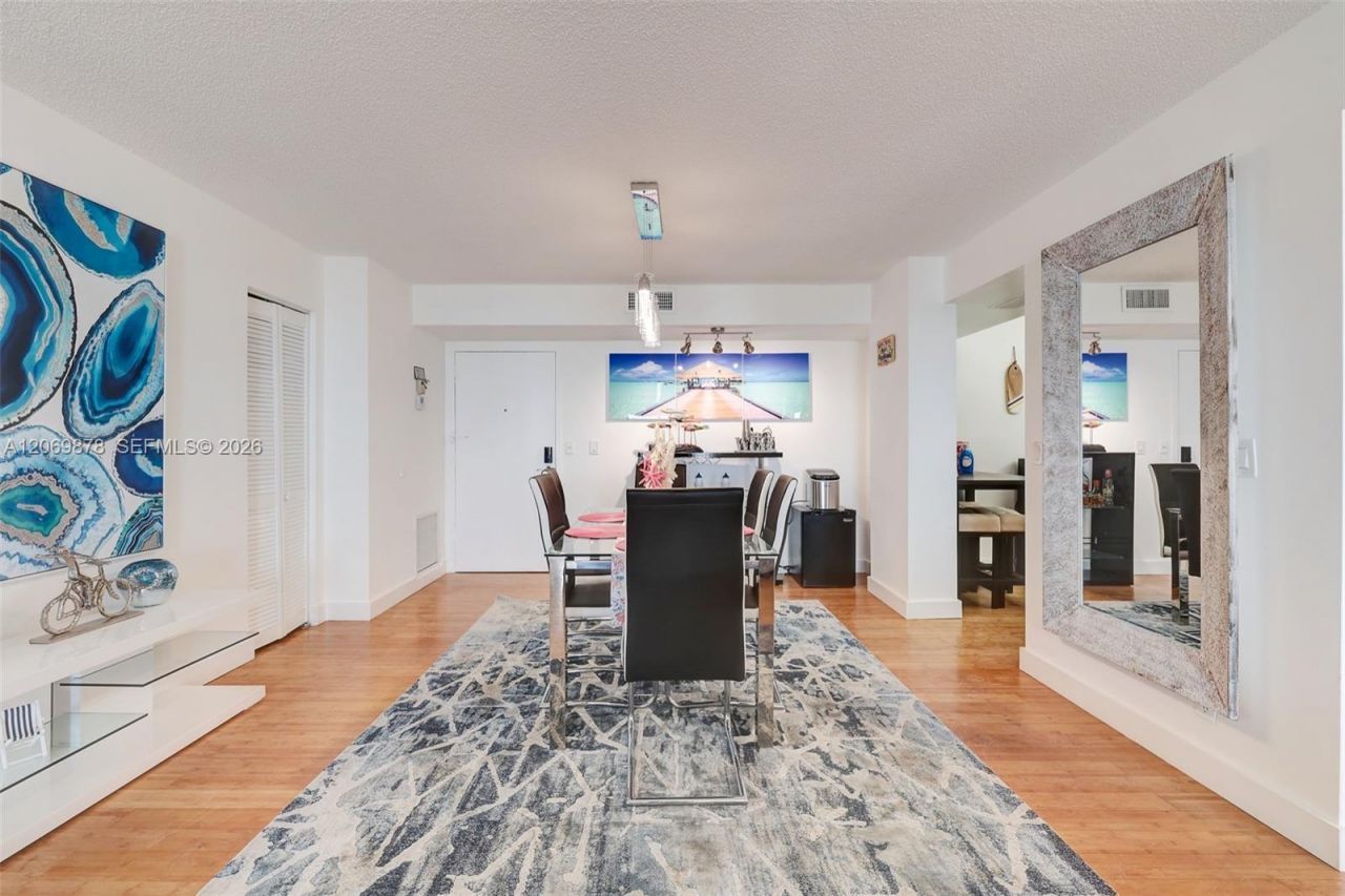 1500 S Ocean Dr, Unit 7J, Hollywood, FL 33019 Photo