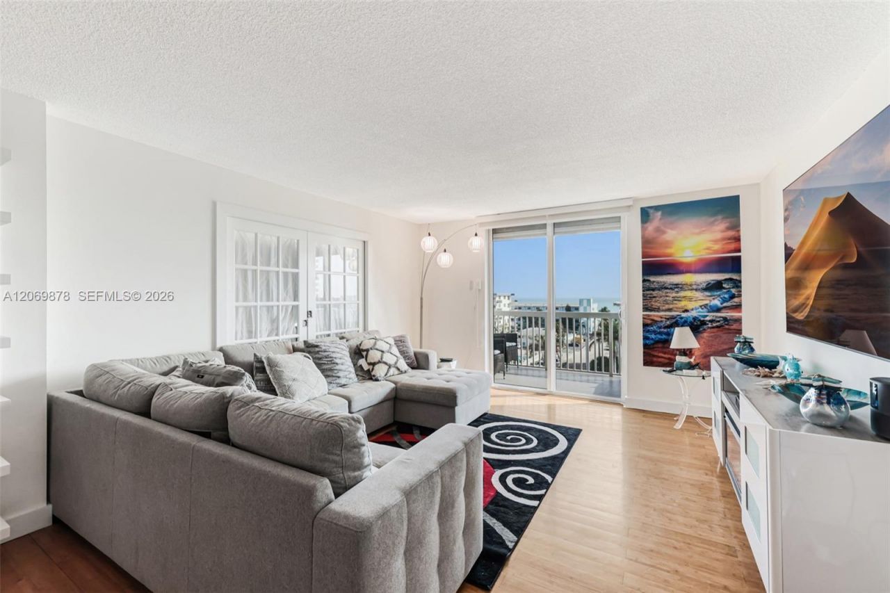1500 S Ocean Dr, Unit 7J, Hollywood, FL 33019 Photo