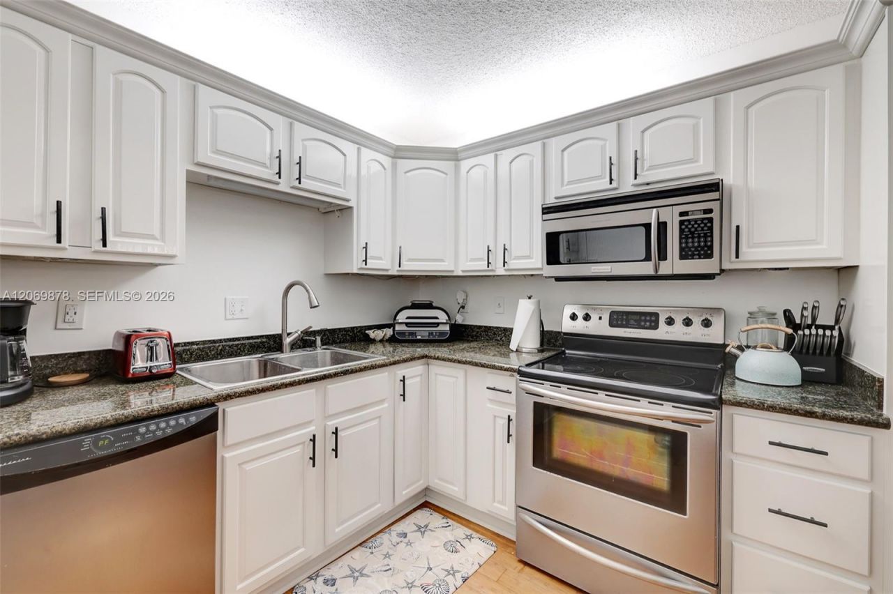 1500 S Ocean Dr, Unit 7J, Hollywood, FL 33019 Photo