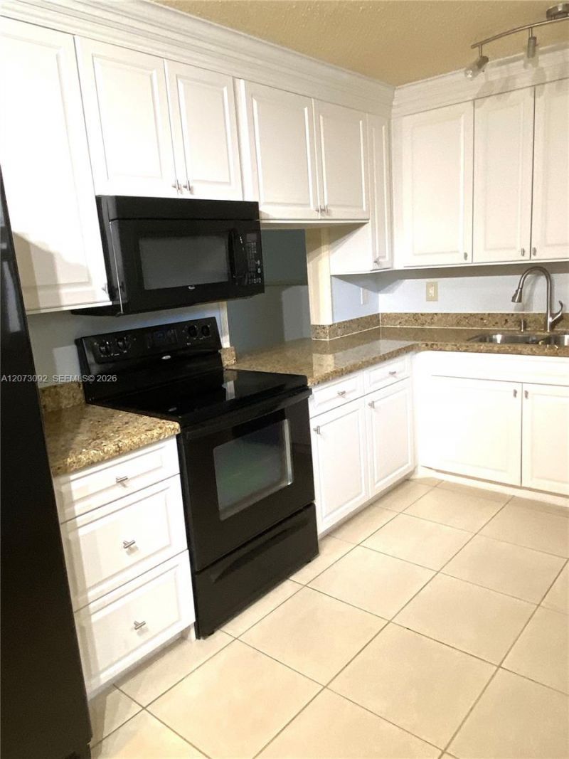 7020 Nova Dr, Unit 209D, Davie, FL 33317 Photo