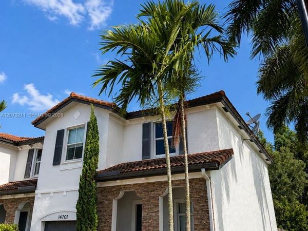 14701 SW 22nd Ter , Miami, FL 33185