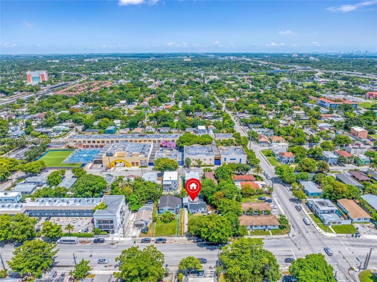 1027 NW 29th St , Miami, FL 33127 Photo