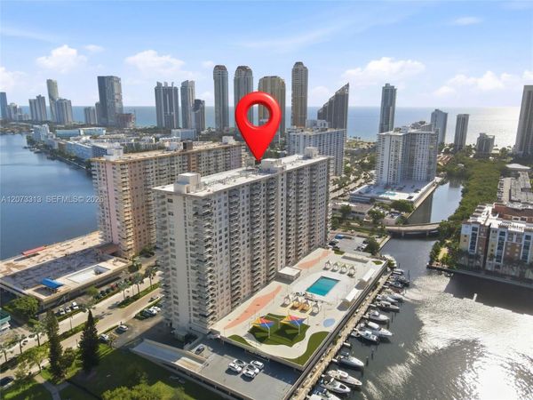 250 174th St , Unit 2004, Sunny Isles Beach, FL 33160