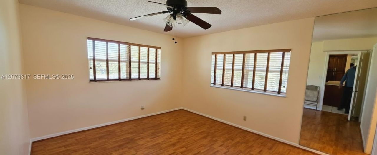 8911 S Hollybrook Blvd , Unit 310, Pembroke Pines, FL 33025 Photo