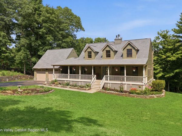 68 Burleigh Road, New Paltz, NY 12561