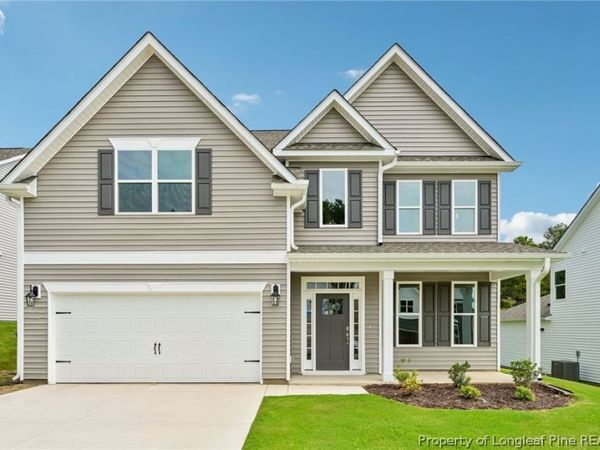 1125 Summer Daisy Drive, Aberdeen, NC 28315