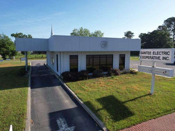 202 E Broad St. , Hemingway, SC 29554