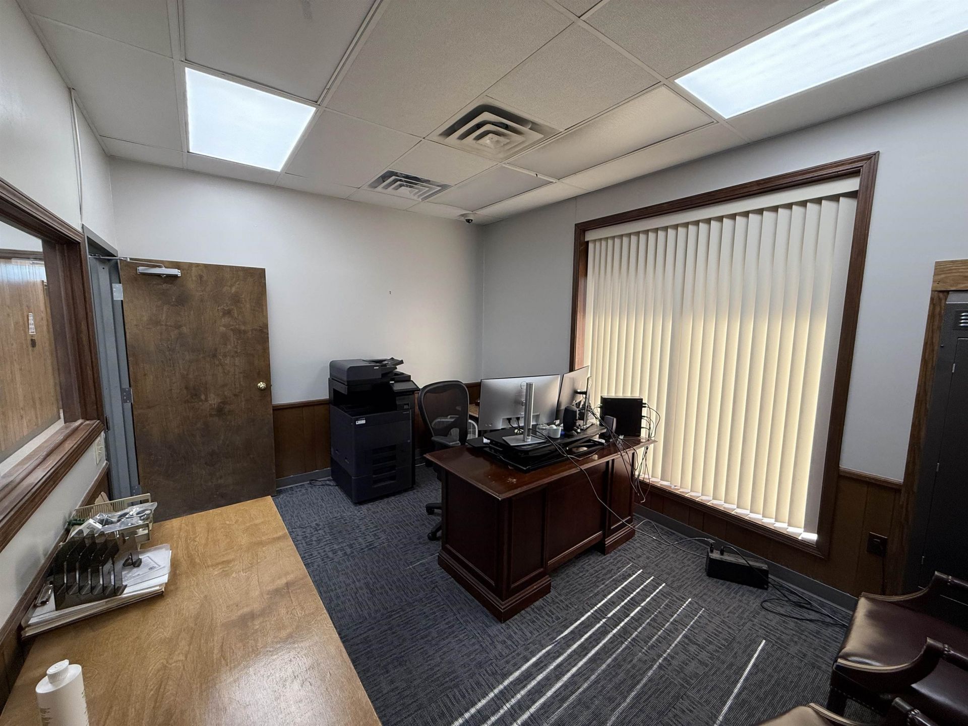 202 E Broad St.  Photo 13