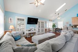 299 Lake Arrowhead Rd. photo 4