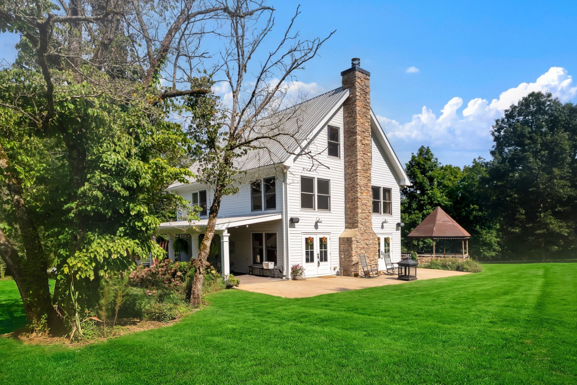 927 Bond Rd , Duck River, TN 38454 Main Photo