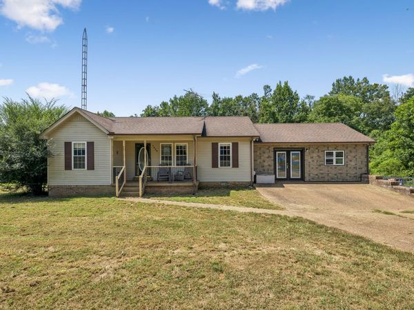 7008 Meadow Dr, Centerville, TN 37033