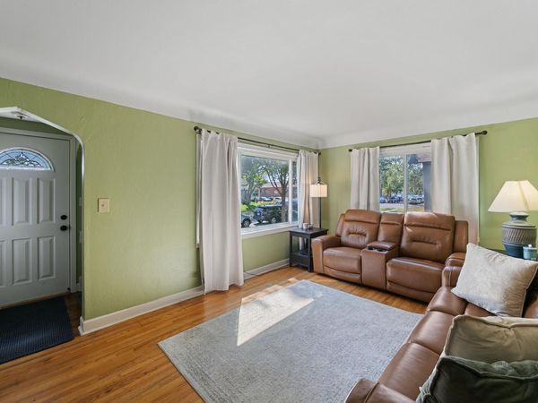 444 6th Avenue S, South Saint Paul, MN 55075