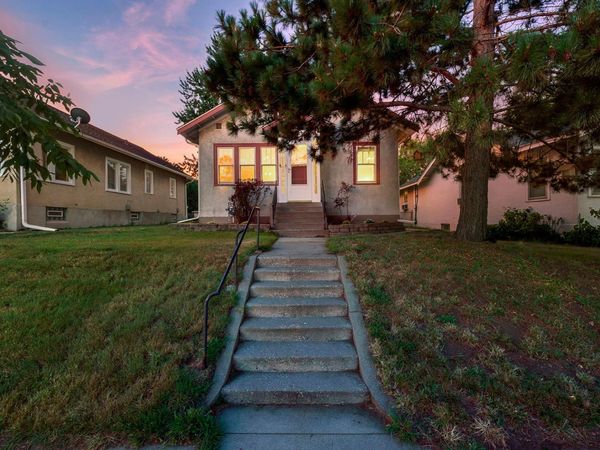 4142 18th Avenue S, Minneapolis, MN 55407