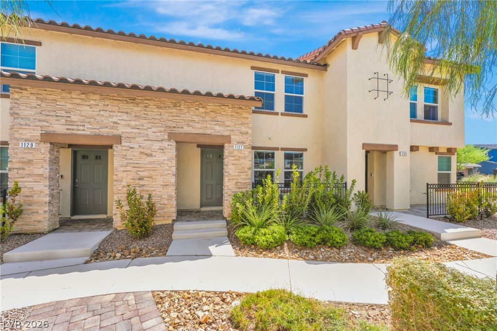 1127 Ruby Sparrow Street, Henderson, NV 89011 Main Photo