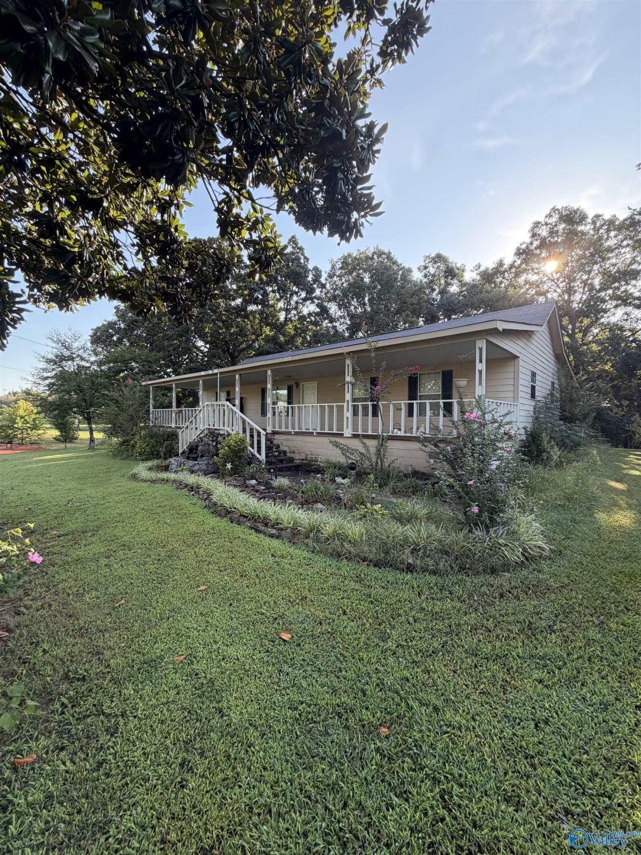 578 County Road 372, Hillsboro, AL 35643 Main Photo