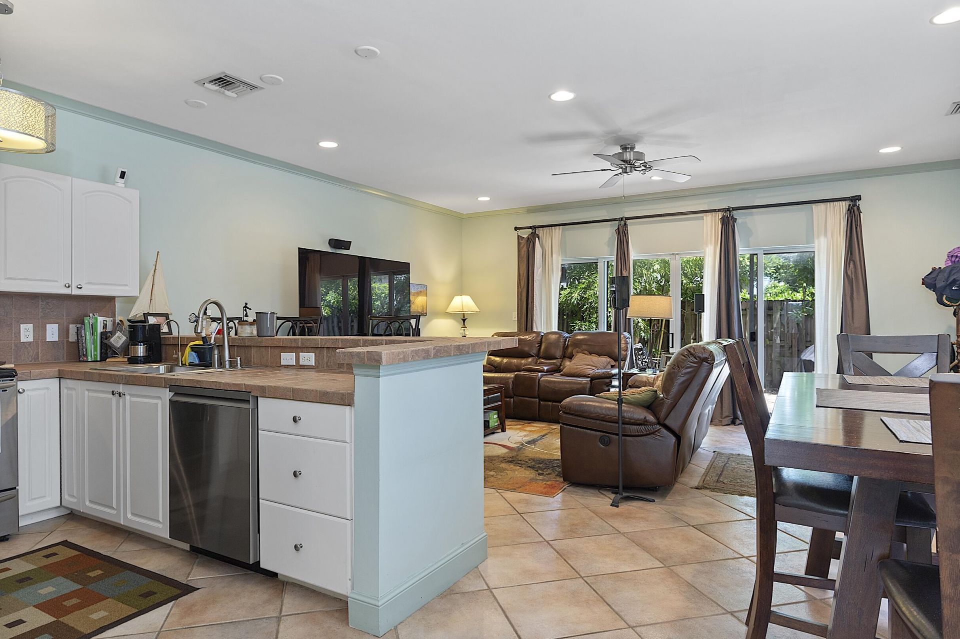 808 SW 4th Avenue, Fort Lauderdale, FL 33315 Photo