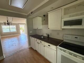 7300 NW 4th Place, Unit 105, Margate, FL 33063 Photo