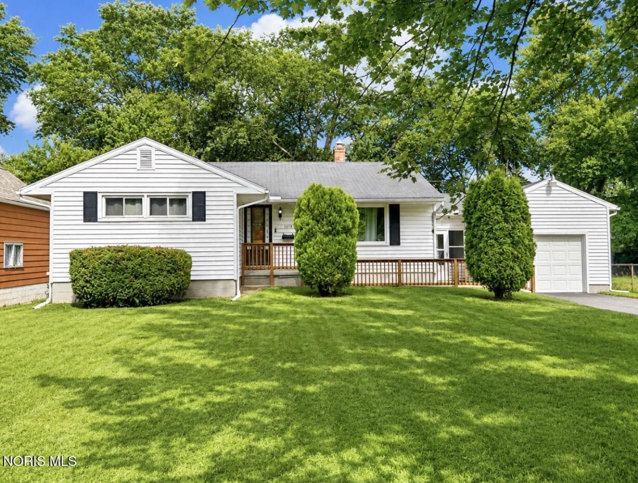 5618 Chippewa Road, Toledo, OH 43613 Main Photo