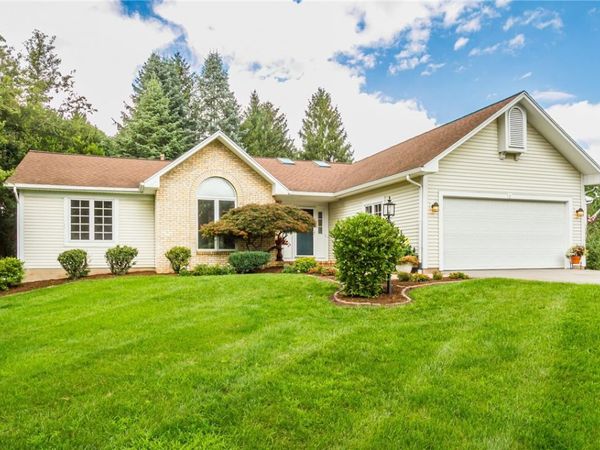 1 Westin Court , Pittsford, NY 14534