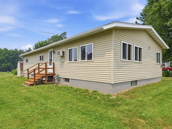 706 Stone Street, Augusta, WI 54722