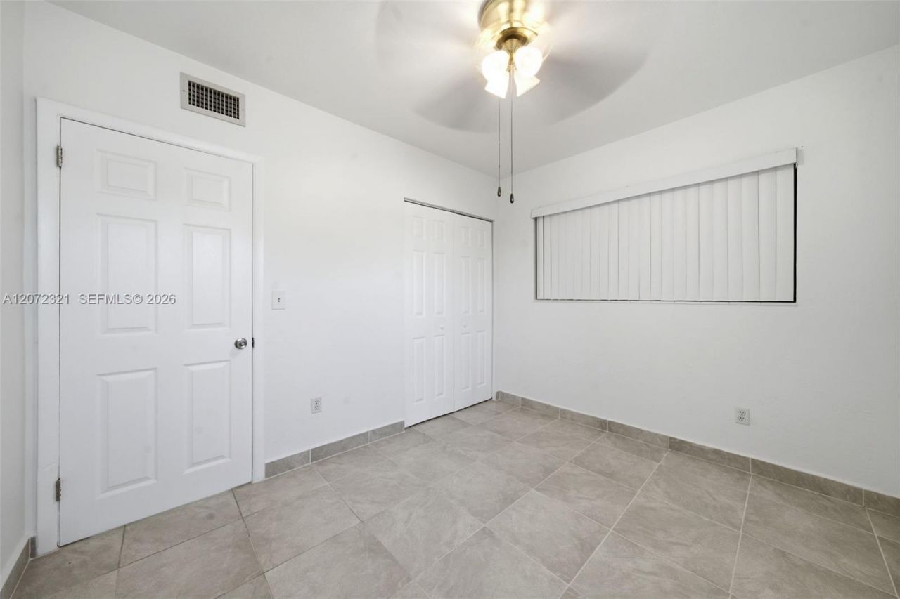 9300 NW 32nd Ct , Unit 9300, Miami, FL 33147 Photo