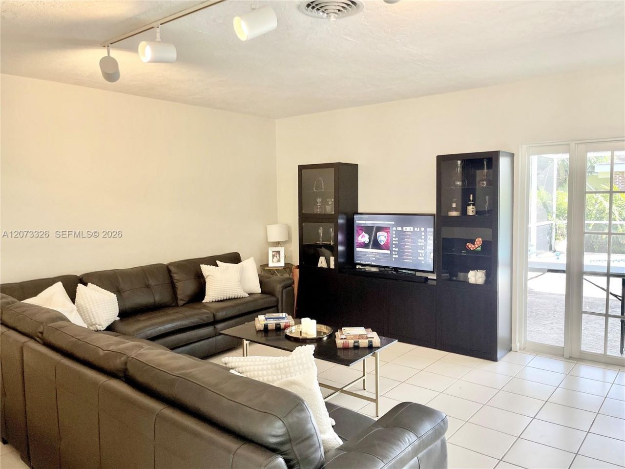 8522 SW 148th Ter , Palmetto Bay, FL 33158 Photo