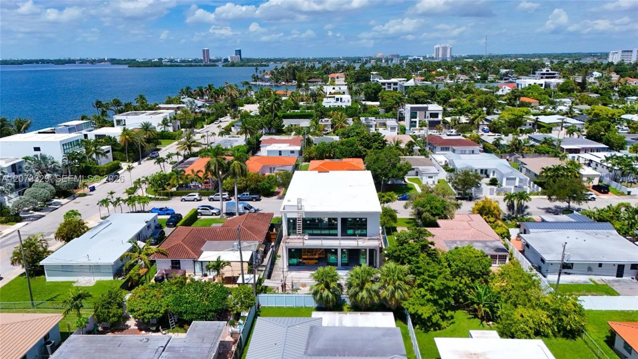 7509 Buccaneer Ave, North Bay Village, FL 33141 Photo